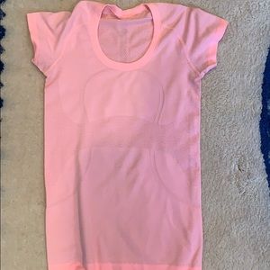 Peach Lululemon Swiftly Tech crewneck shirt